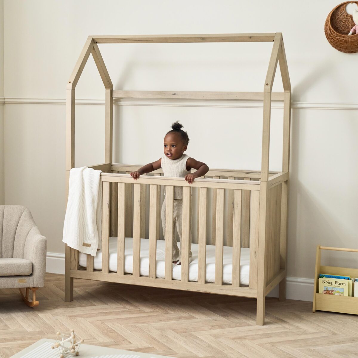 Casa-3-in-1-Cot-Bed-Distressed-Oak-11