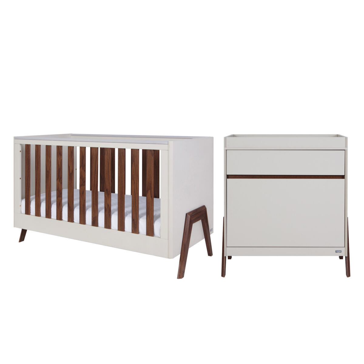 Fuori 2 Pc Room Set - White Sand & Warm Walnut 1